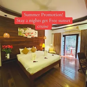 **** Hotel Mekong Charm River View Laos