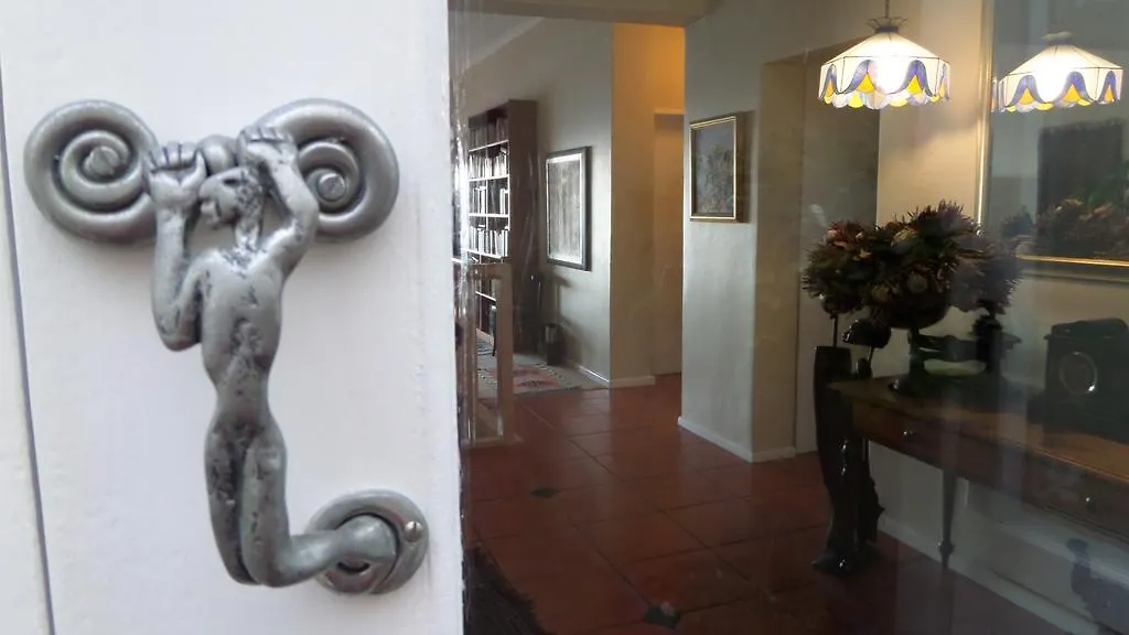 Moonglow Guesthouse Cape Town